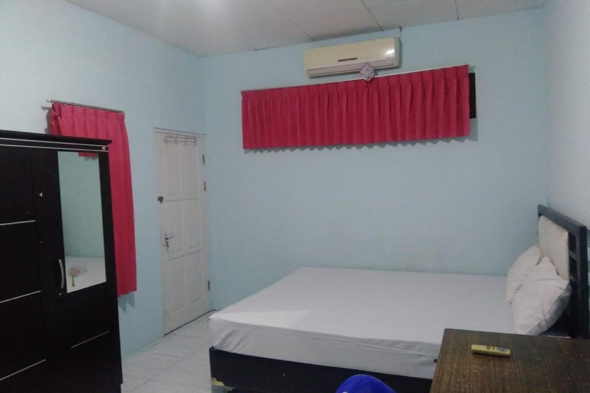Oyo 90766 Gardenia Boarding House Hotel ปูร์โวเคอร์โต ภายนอก รูปภาพ